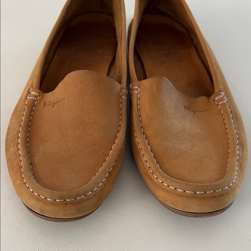 Salvatore Ferragamo Women’s Loafers - Picture 5 of 6